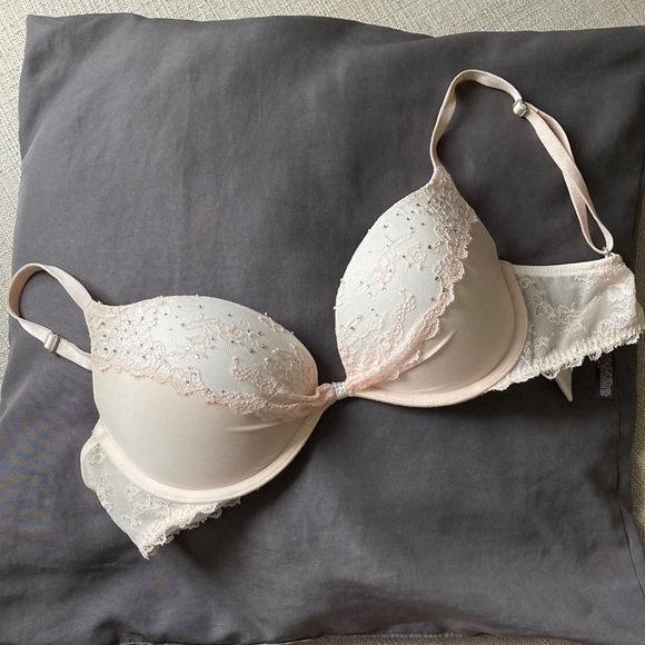 Victoria’s Secret, 32D, Padded Demi, Powder Pink, Lace and Rhinestones, GUC